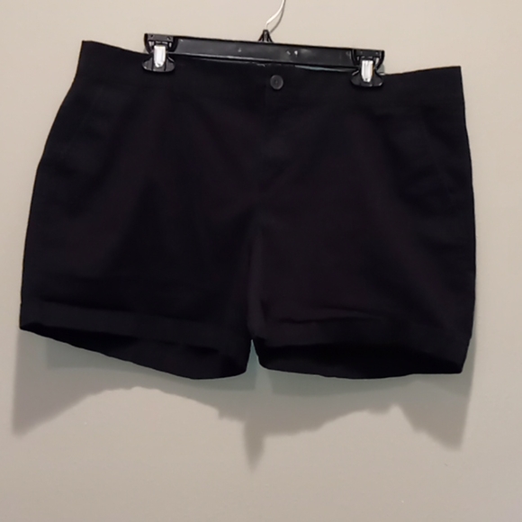 Old Navy shorts - Picture 1 of 4